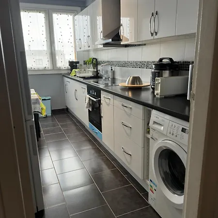 Appartement Periurbain De Paris Et Versailles Les Clayes-Sous-Bois Exterior photo